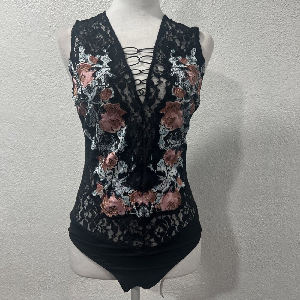 Guess Lace Up Corset Lace Bodysuit in Black‎ Pink Y2K Floral LACE Coquette